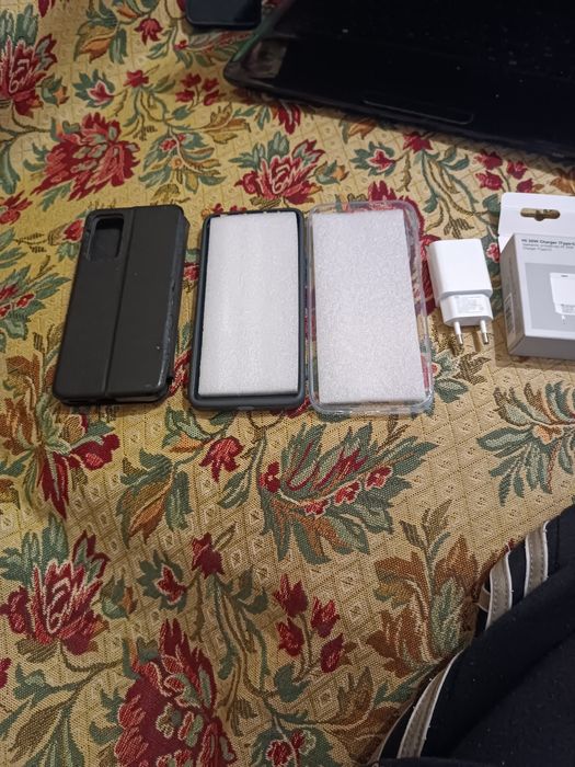 Продаються чехлы ( накладки ) на смартфоны Xiaomi