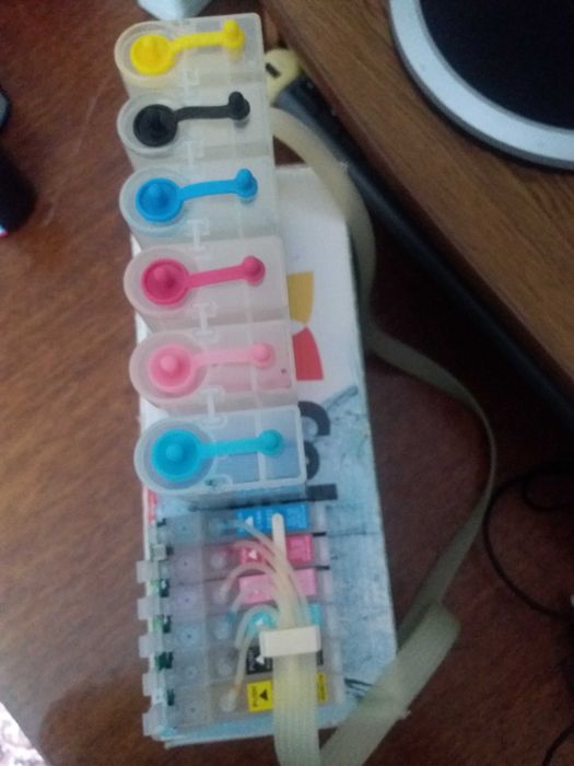 Продається Система безперервної подачі чорнил для принтера Epson