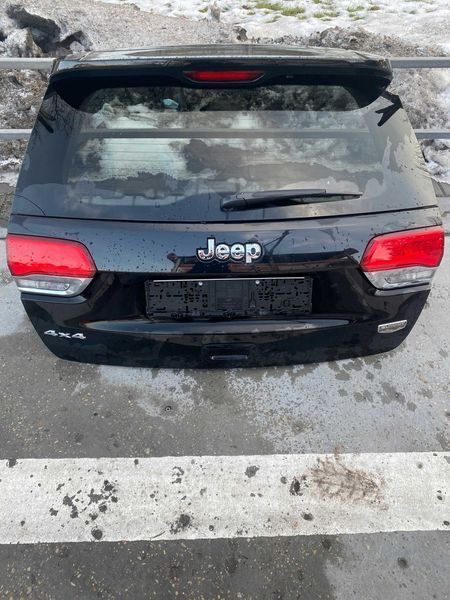 Задний бампер Jeep Grand Cherokee рестайл дорестайл