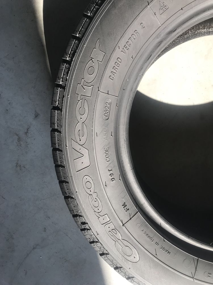 205/65R15R15C Good/Year GARGO Vector 2шт