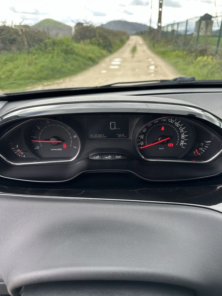 Peugeot 208 1.2 VTi Access