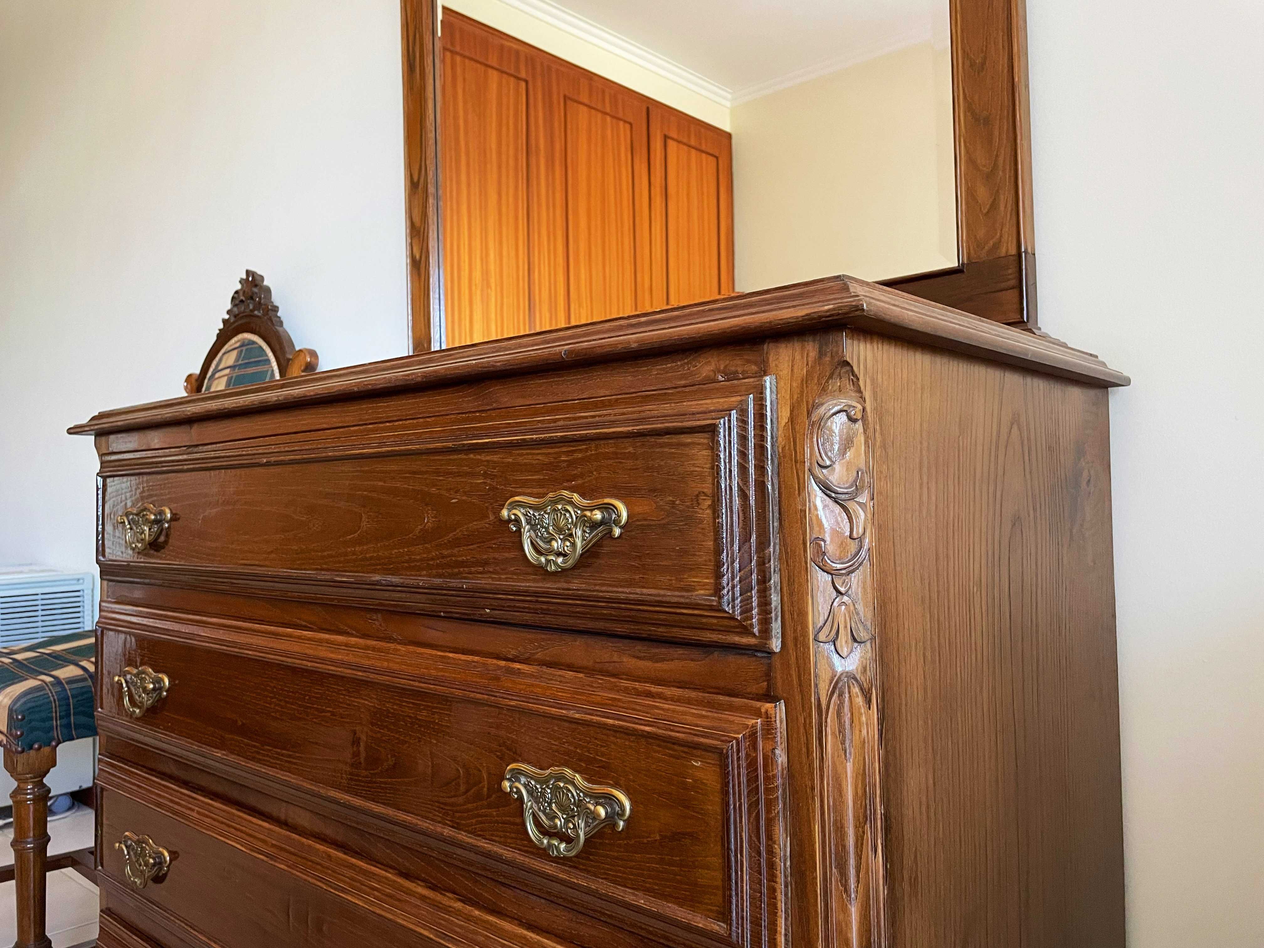 Conjunto de Mobília de Quarto Completo | Vintage