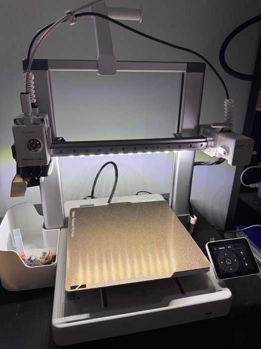 Drukarka 3D Bambu A1, 78h pracy