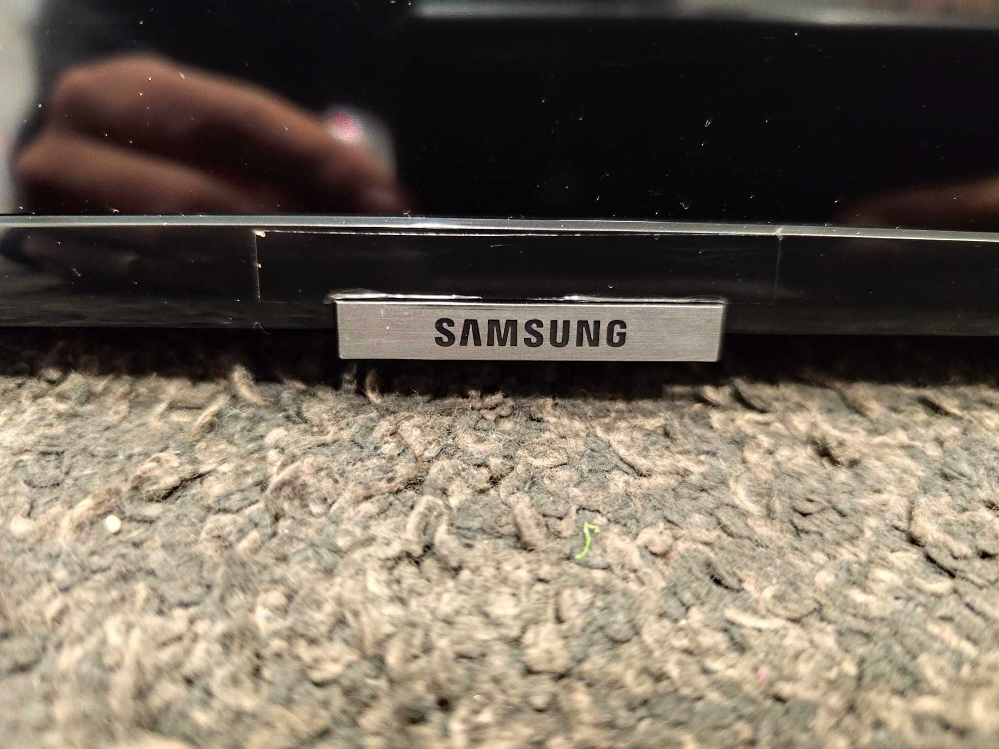 Tv Samsung 43" UE43NU7025