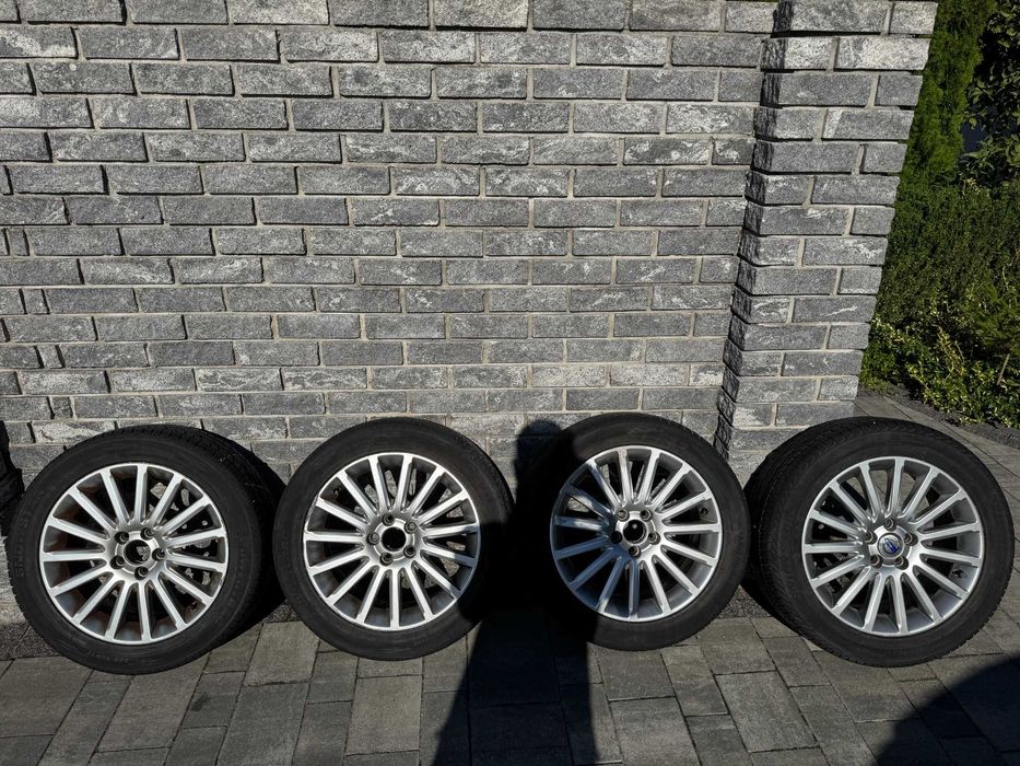 Volvo S80 II oryginalne felgi aluminiowe R17 7J 5X108 ET50