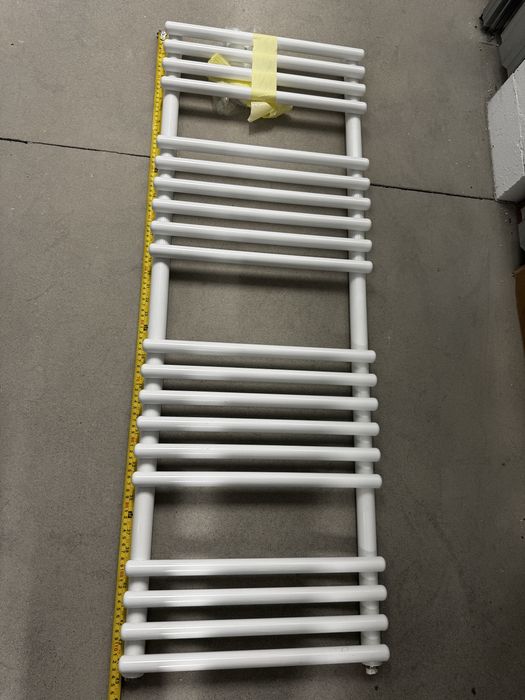 Sprzedam nowy grzejnik drabinkowy łazienkowy