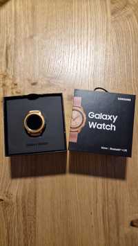 Zegarek damski Samsung Galaxy Watch 42 mm Bluetooth + LTE