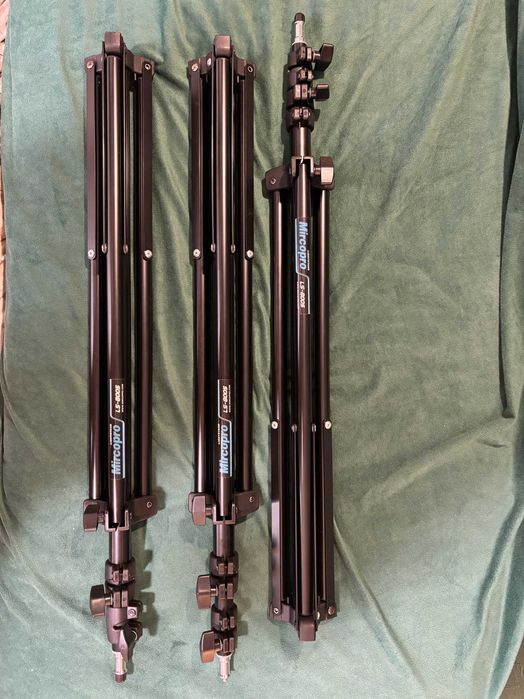 Студийный фотосвет MQ-300S практически новый