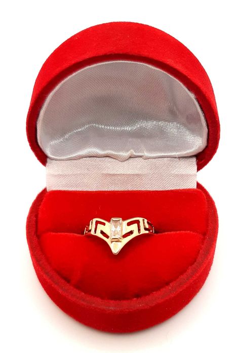 Złoty pierścionek Grecki wzór PR.585 W:1,28gr R.11 InterSKLEP