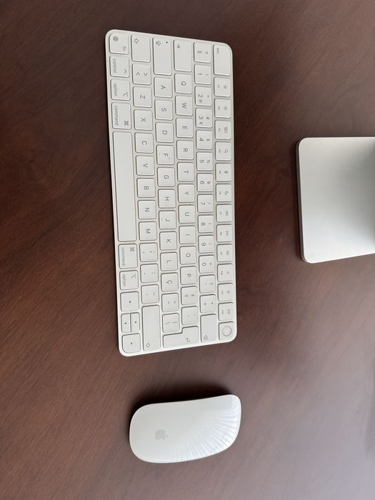 iMac 24" M1 (2021) – 16GB RAM – Impeccable, Like New64738294196227122