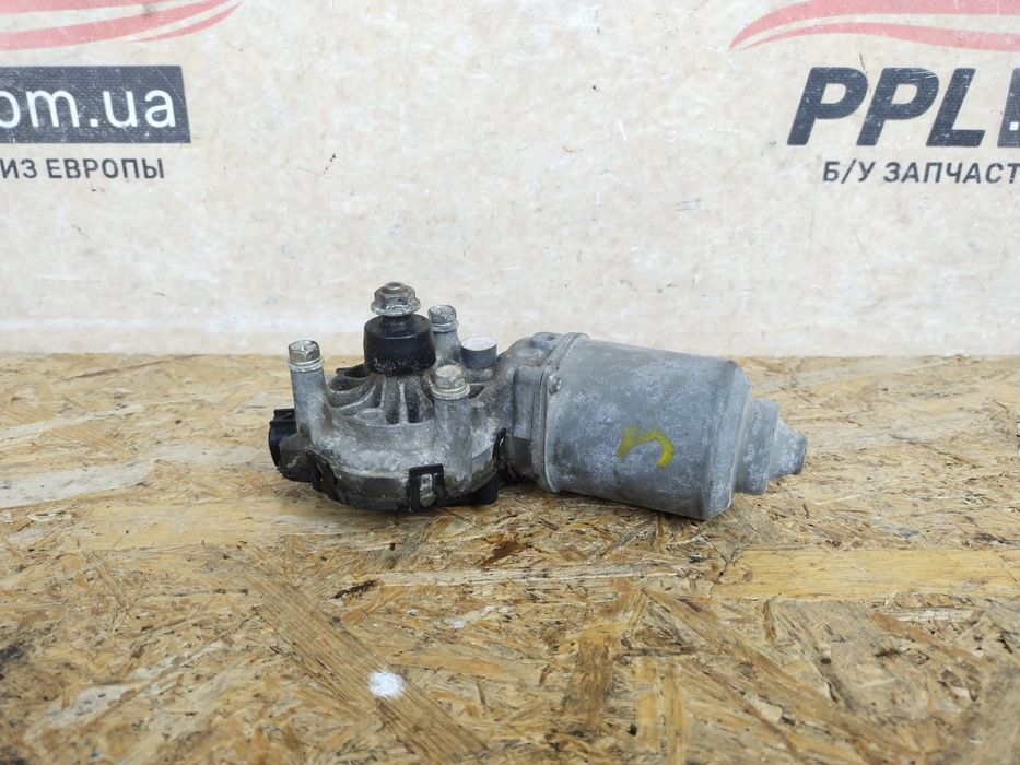 Toyota Urban Cruiser 2009-2014 моторчик дворников стеклоочистителя