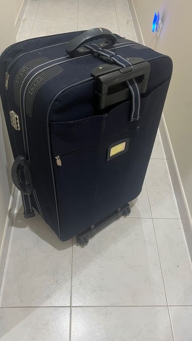Mala preta de arrumação RAJ