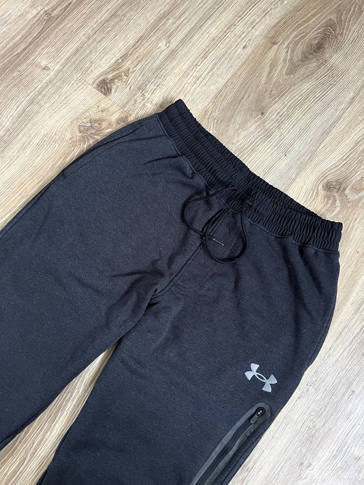 Спортивні штани Under Armour