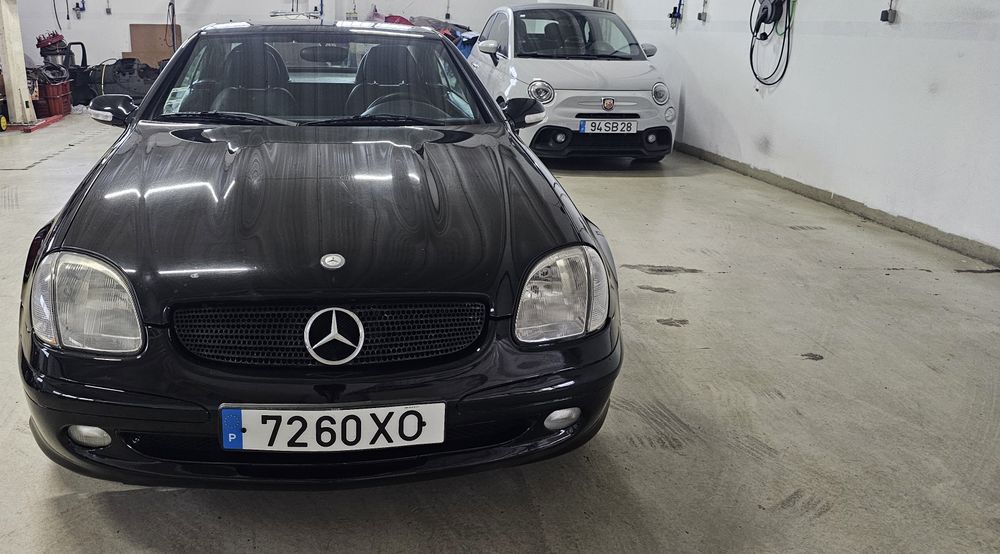 Mercedes SLK 200 rigorosamente novo poucos kms 01