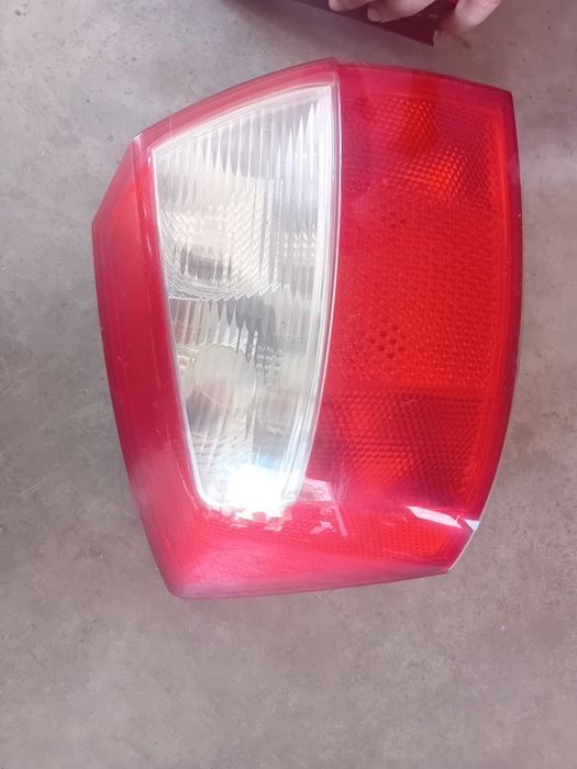 Audi A4 B6 B7 sedan  lampa lampy lewa  tył tylnia hella