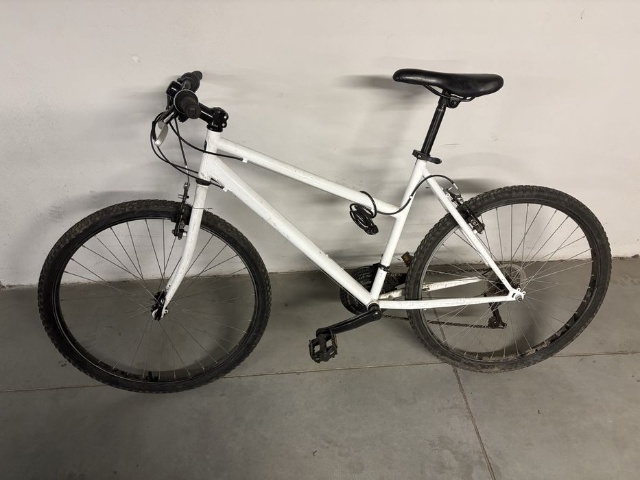 Rower górski B’Twin 26” – solidny model do jazdy rekreacyjnej