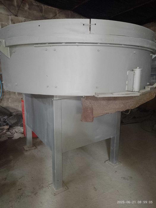 Mieszarka do betonu M-750