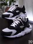 Nike Huarache | Сток | 39 розмір | без слідів | спортивні з підтримкою