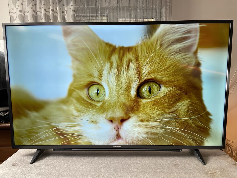 Телевізор Grundig 55GUT9867 UltraHD/SmartTV/DVT-T2