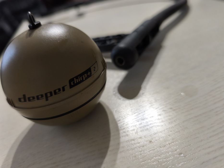 Echosonda deeper chirp 2+ z uchwytem elastycznym