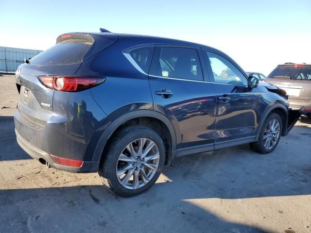 Mazda cx-5 Grant Turing 2020 год