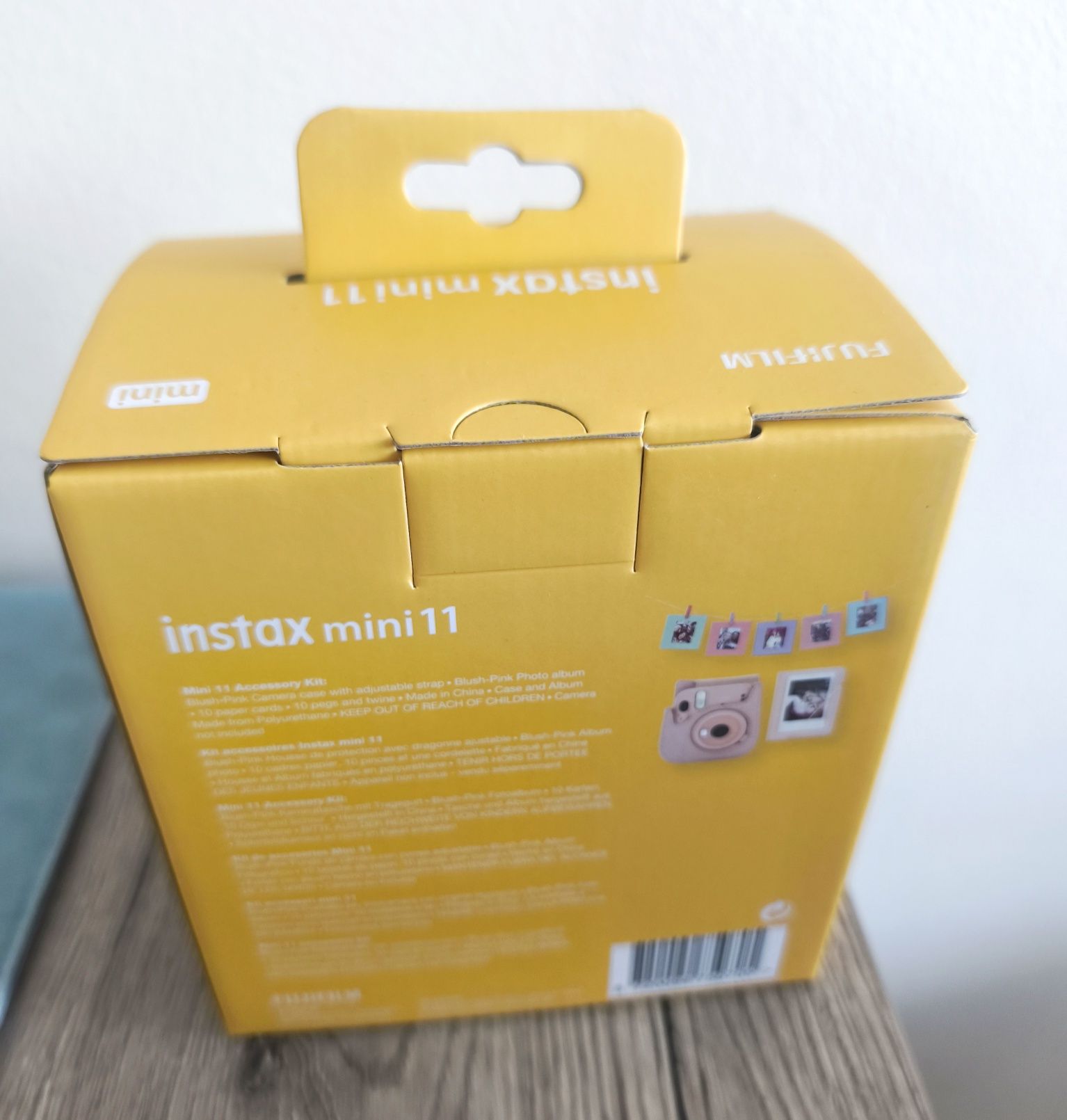 NOWY! Sprzedam Nowy Zestaw akcesoriów do Instax 11 mini!