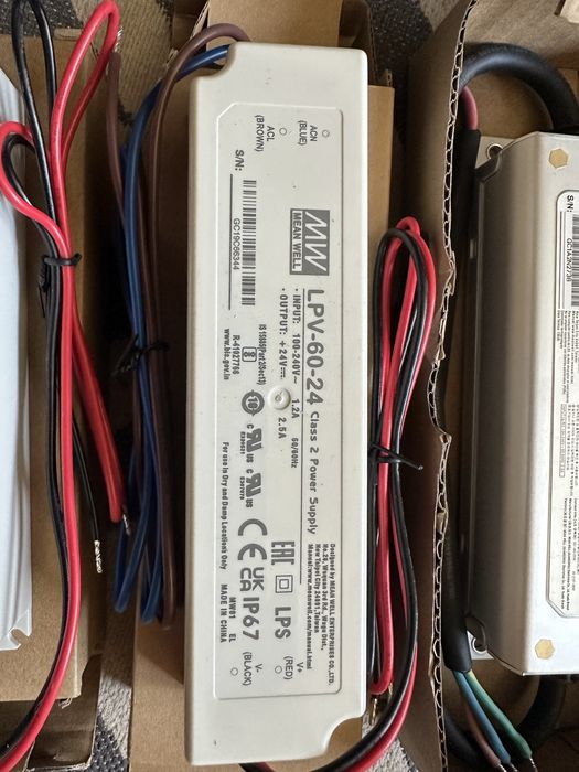 Продам блоки живлення Mean Well DC 24V
