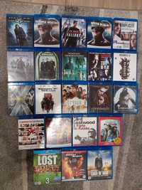 Vendo filmes em blu-ray e série.