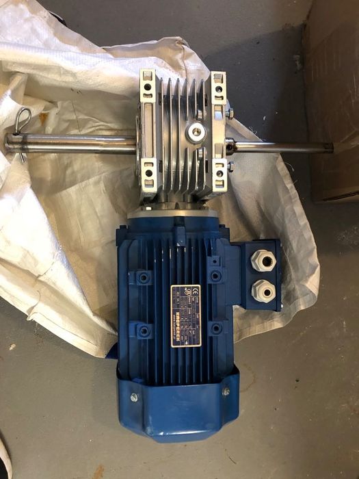 Motoreduktor KACPEREK 1.5 kW, Przekładnia TM063 i=7.5
