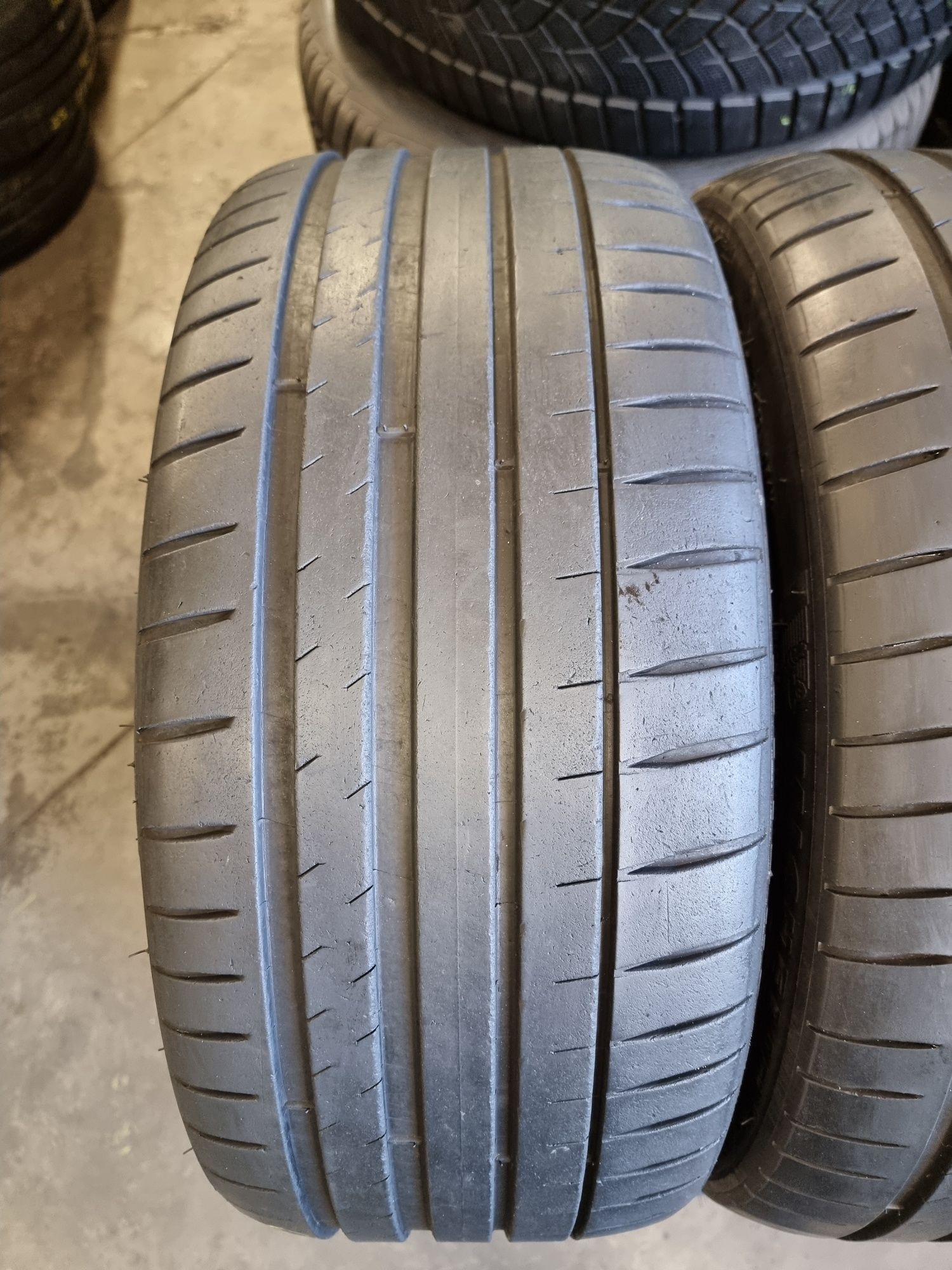 Шини літні 235х40хR18 Michelin Pilot Sport4 2 ШТ 90% Протектор