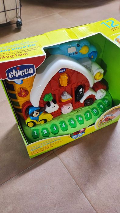 Chicco Brinquedo Bebé Quinta Interativa Bilingue
