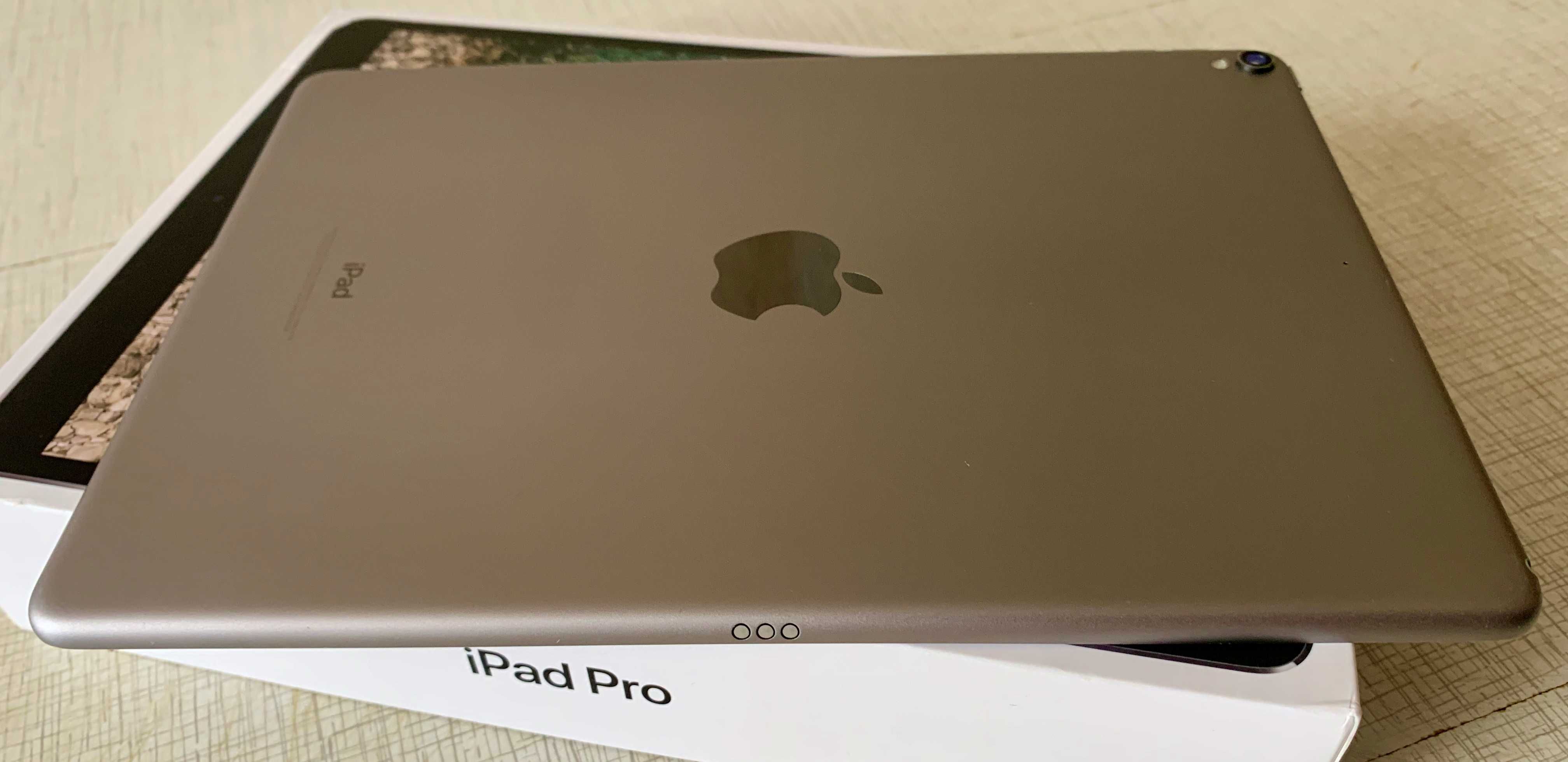 iPad Pro 10.5 64gb станNEW комплект