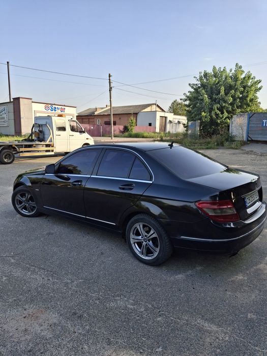 Продам Mercedes Benz C-Class 2008року