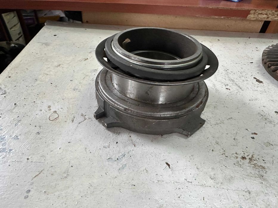 Выжимной подшипник сельхозтехники