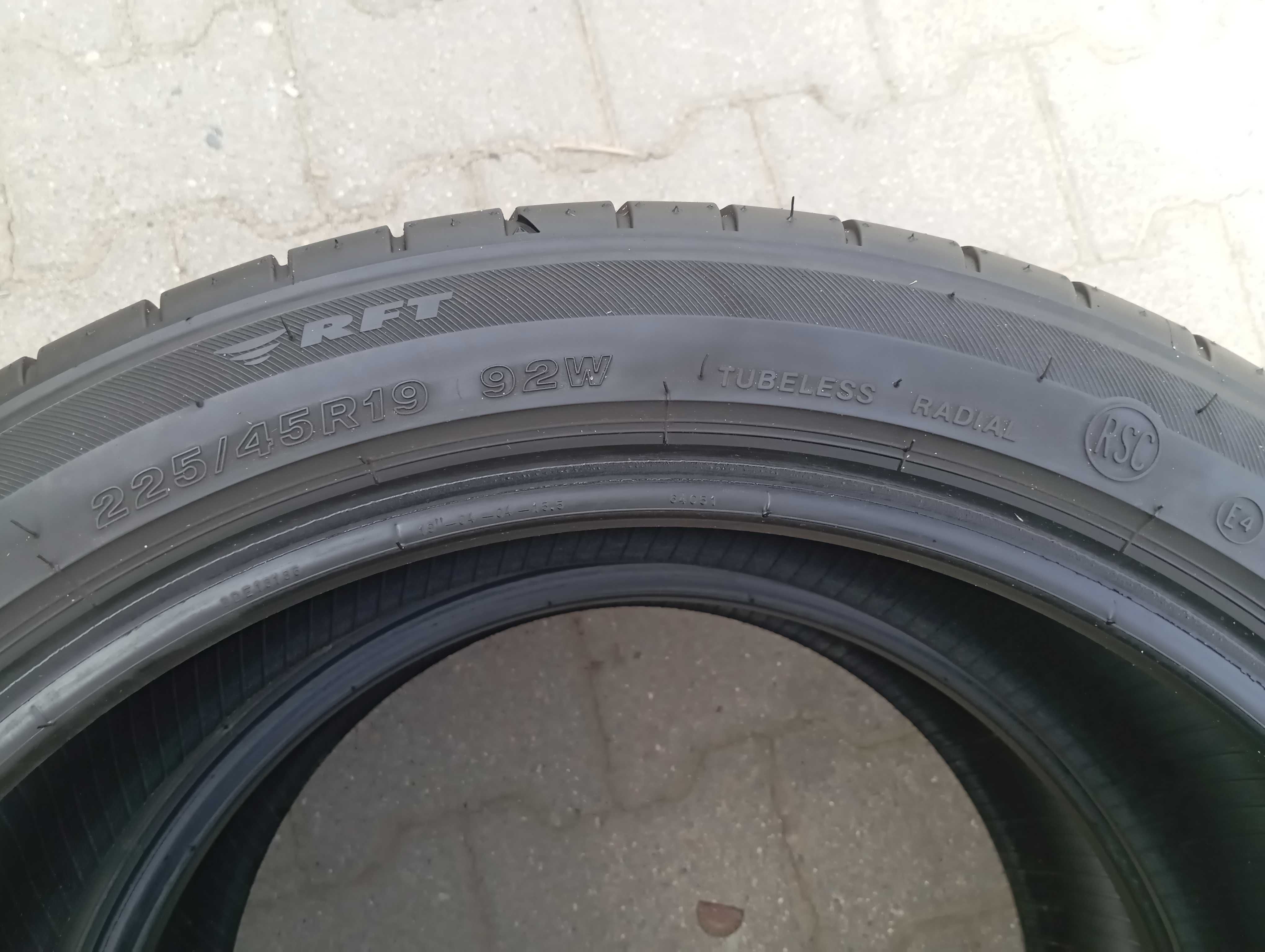 2szt lato bridgestone turanza 225/45/19 RSC DOT0818 gumy 6mm