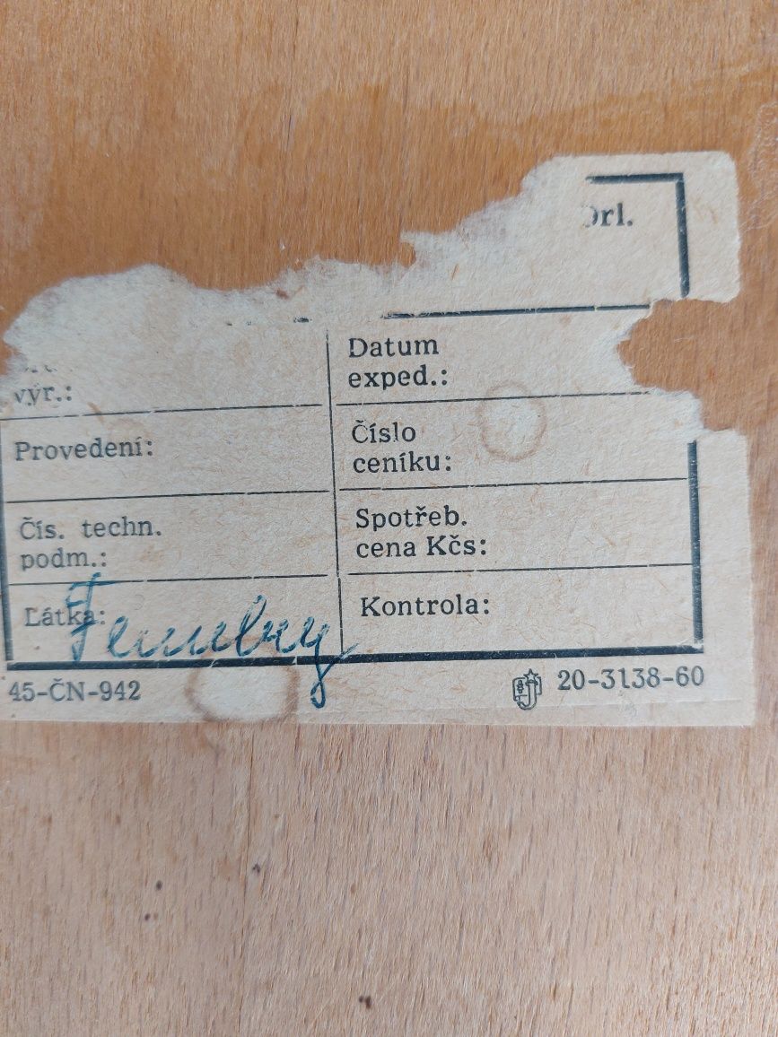 Krzesła z Pragi lata 70 Fabryka mebli Bystřice
