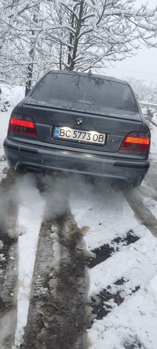 Бмв е39 528і сів поїхав