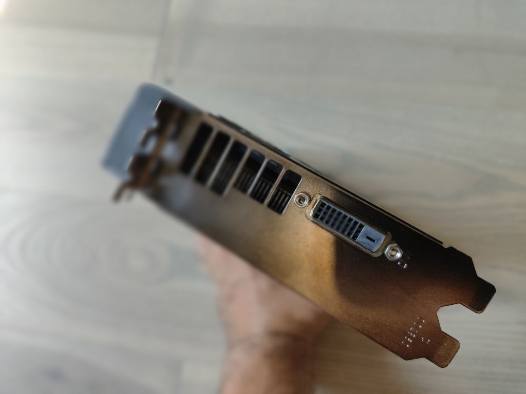 Відеокарта Sapphire NITRO+ Radeon RX 470 8 GB Mining Edition