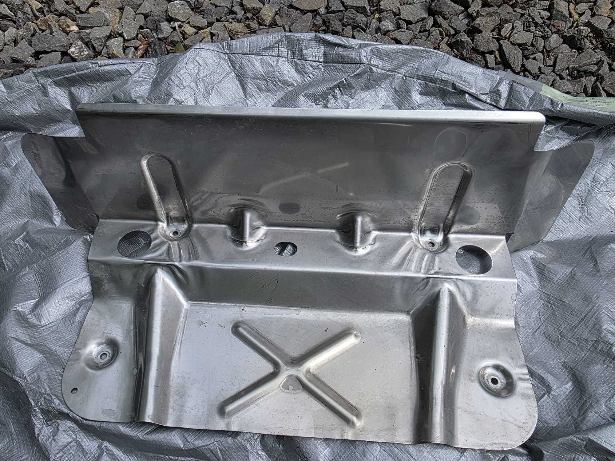Polaris RZR XP 1000 tlumik + obudowa + osłona + ramka + lampka