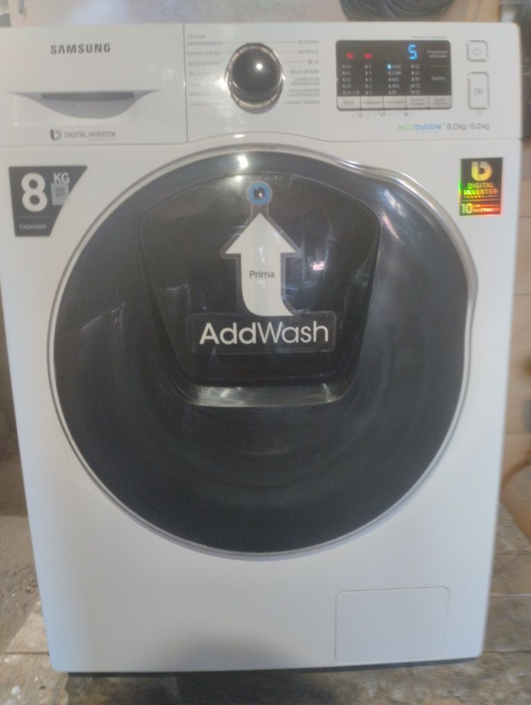 Máquina de lavar e secar roupa Samsung  ecobubble