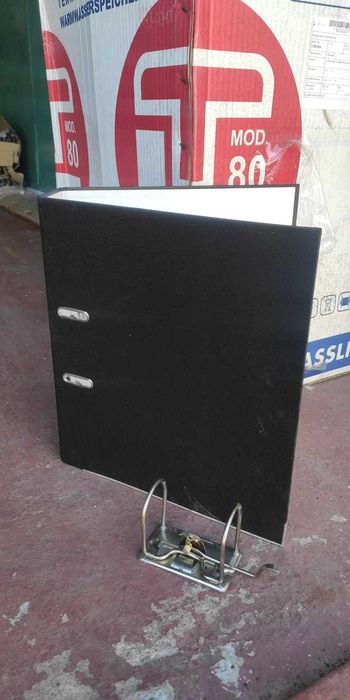 Продадим сегрегаторы (папки для документов) А4