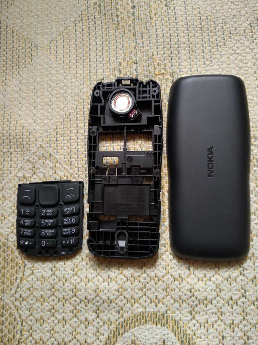 Продам  части корпуса для мобильного телефона  Nokia 106