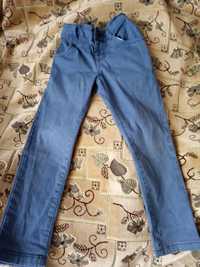 Продам штанишки на мальчика 4-5лет( 60грн.)