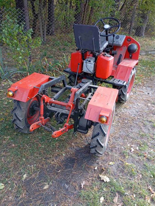 Трактор Прикарпатець