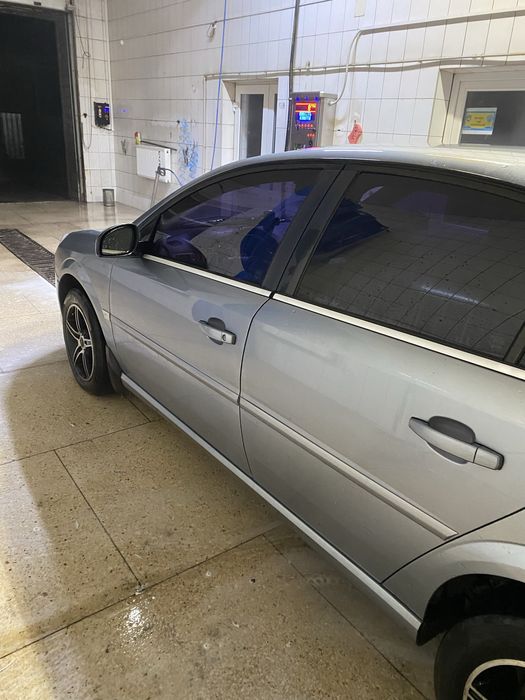 Opel vectra c 2.2 ,2008 року