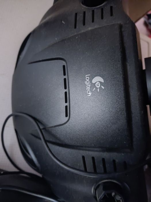 Руль Logitech driving force GT с педалями