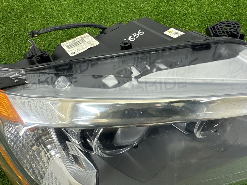 Фара правая BMW X3 F25 3.0 N55B30 2013