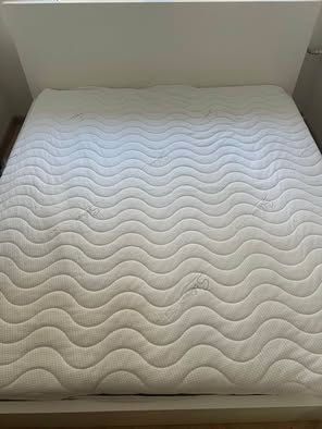 Łóżko ikea malm 200x220 + materac sensive