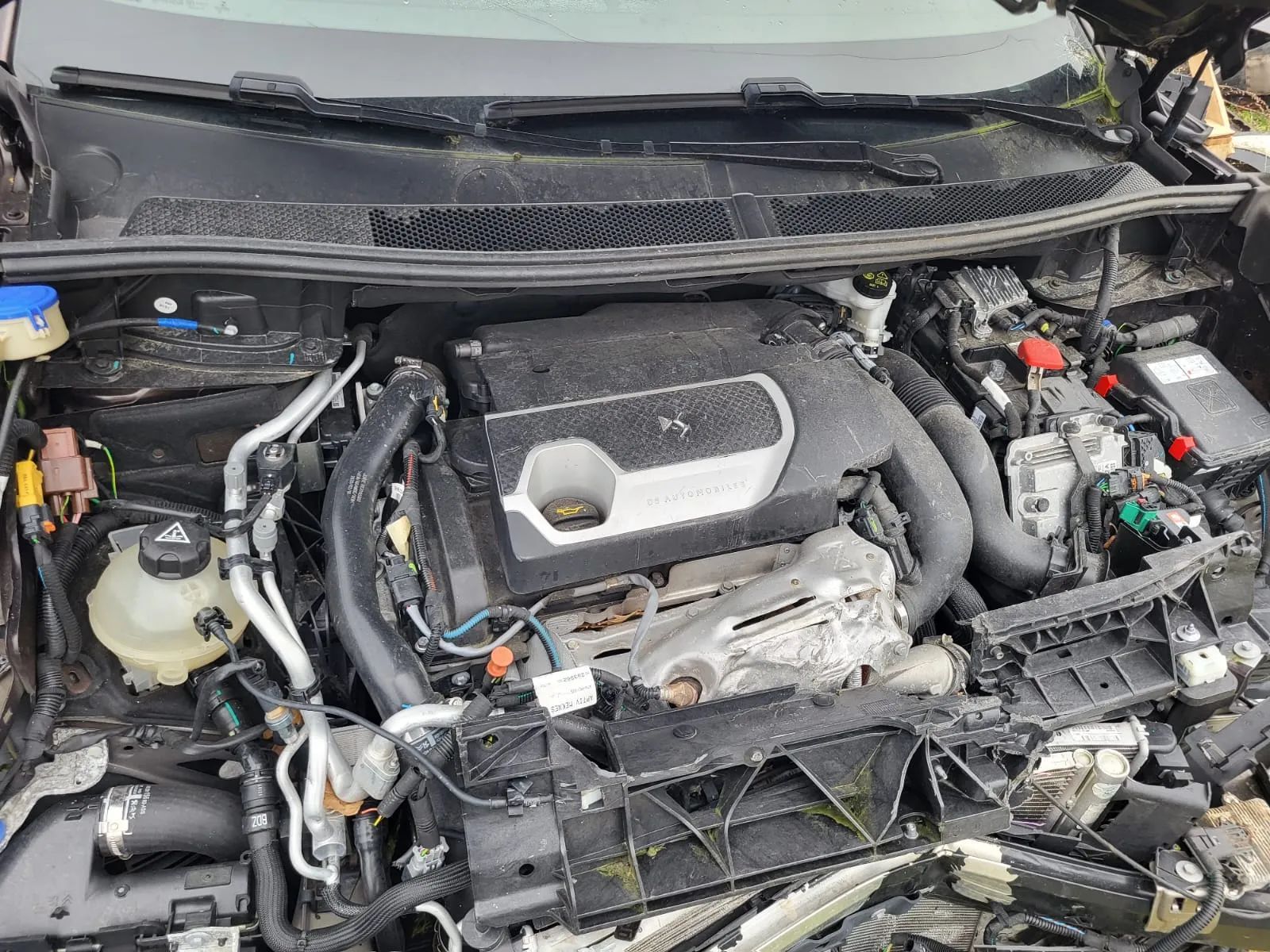 DS Automobiles DS 7 Crossback Plug In 4x4 300Koni