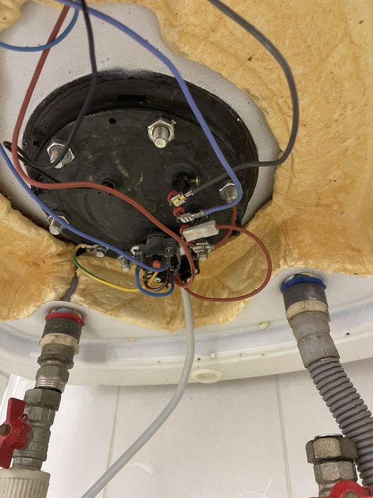 Ремонт,Чистка,установка,продажа водонагревателей